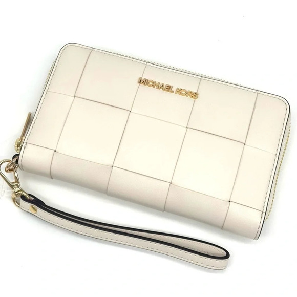 Michael Kors Jet Set Travel Large Flat MF Phone Case Wallet Light Cream - Picture 1 of 9